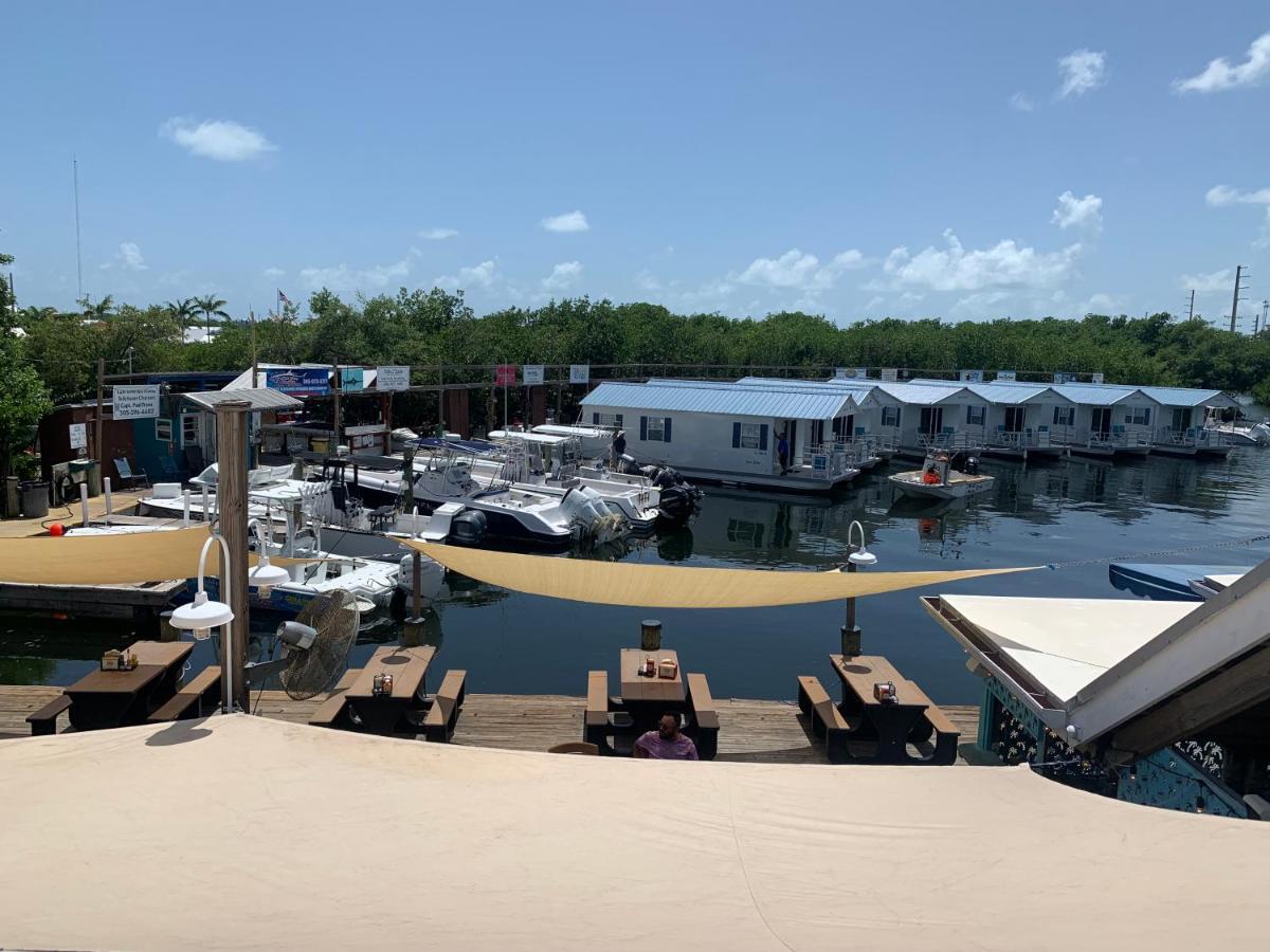 Aqua Lodges At Hurricane Hole Marina Stock Island Exterior foto